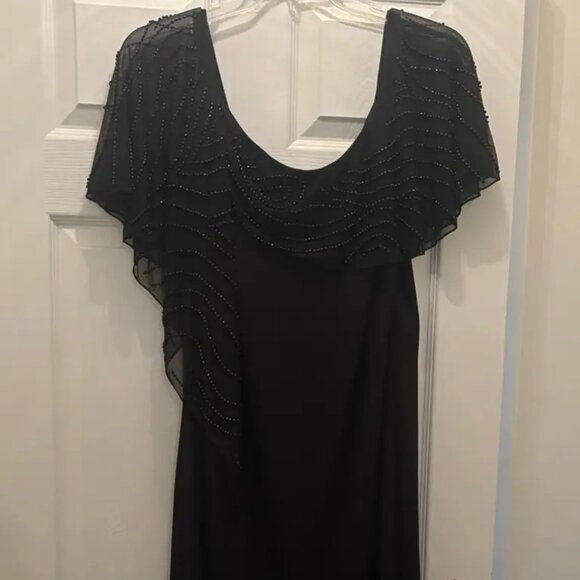 Black beaded evening gown - Picture 1 of 2